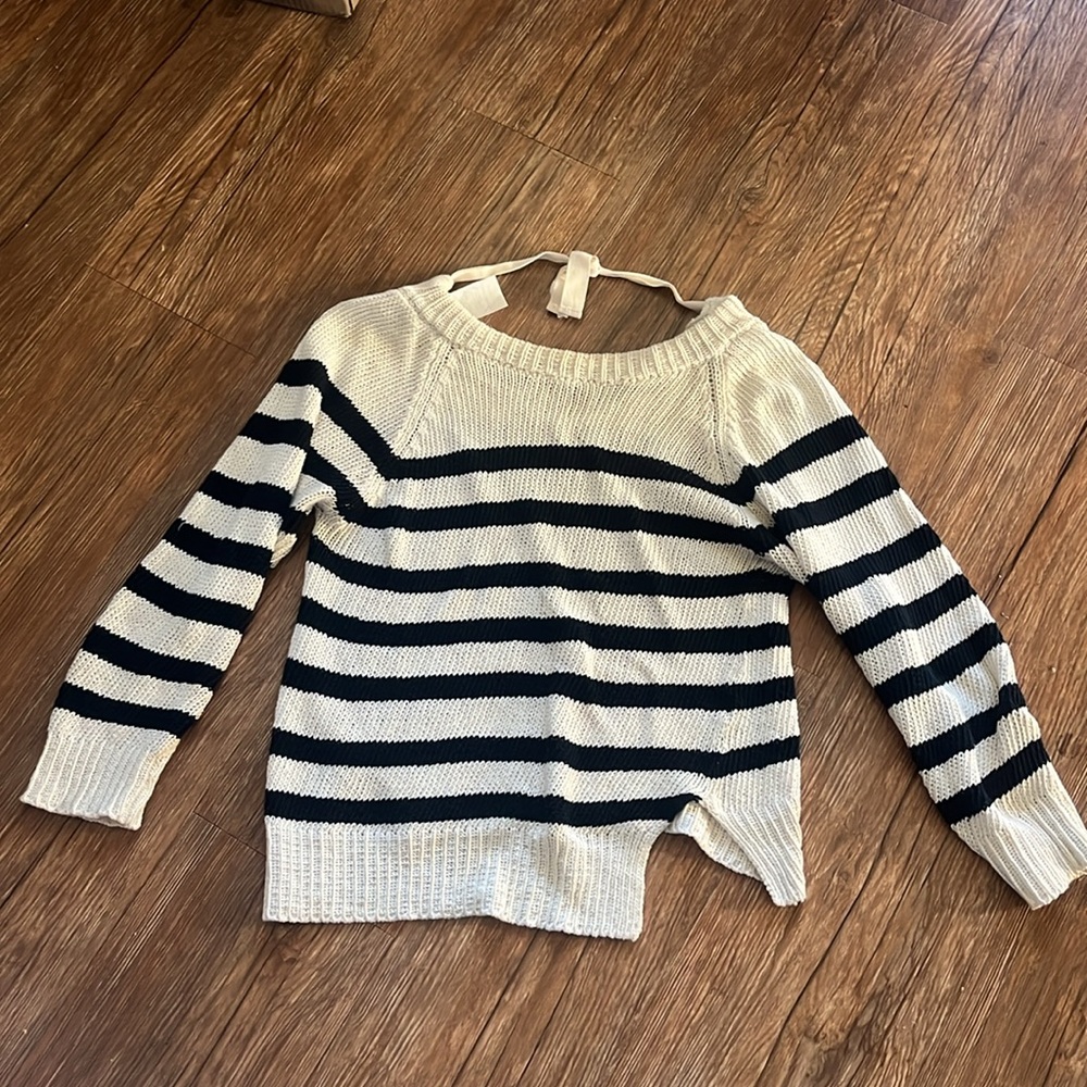 ISABEL MARANT CROP SWEATER - must sell! - Picture 9 of 10